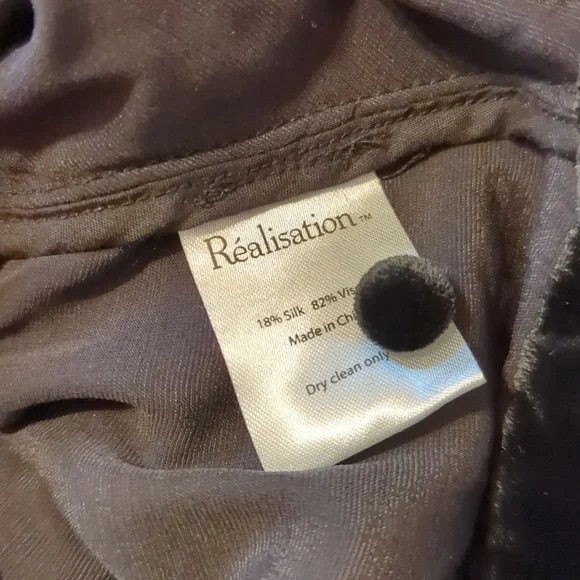 NWT Realisation Kaia Top - Picture 10 of 10